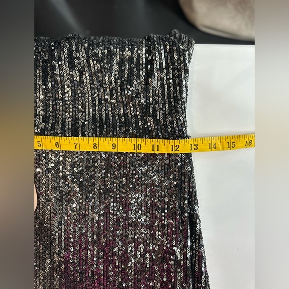 NWT Cupcakes & Cashmere Women’s Joelle Wrap Sequins Midi Dress Black XS - Picture 12 of 13